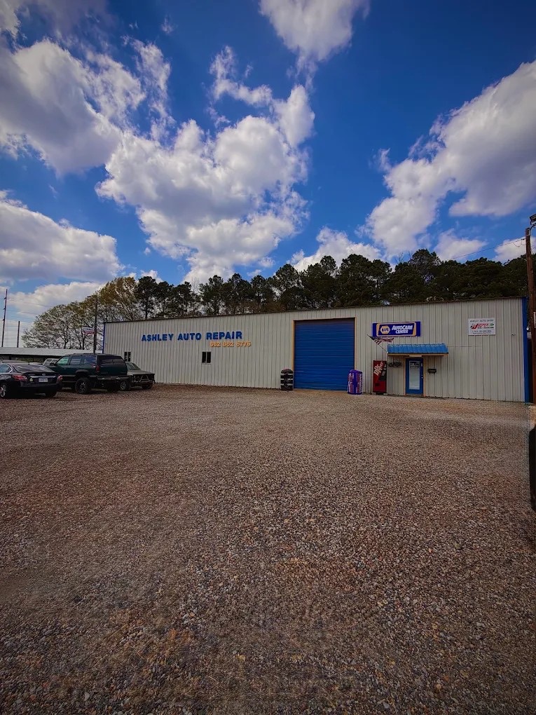 Ashley Auto Repair shop exterior at 912 W Main St in Fulton, MS, a NAPA Approved Auto Care
